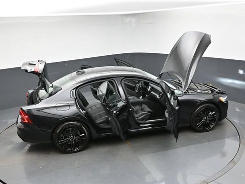 Used 2024 Volvo S60 B5 Plus w/ Climate Package FWD image 48