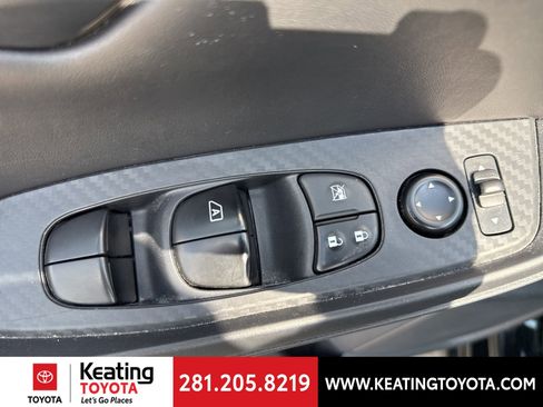 Used 2025 Nissan Sentra S image 10