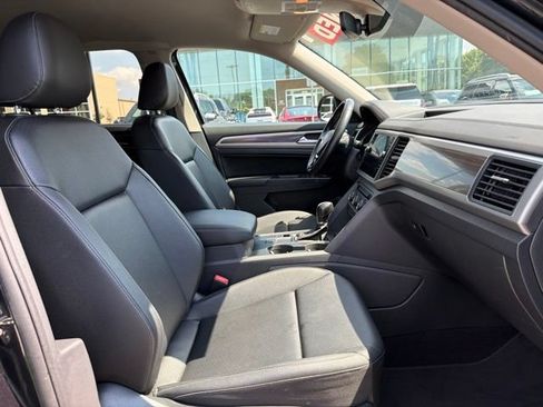 Used 2019 Volkswagen Atlas SE FWD image 32