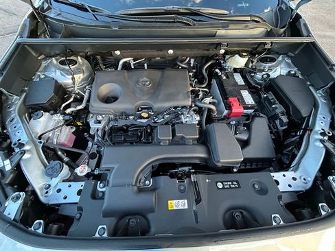 Used 2025 Toyota RAV4 XLE Premium image 36