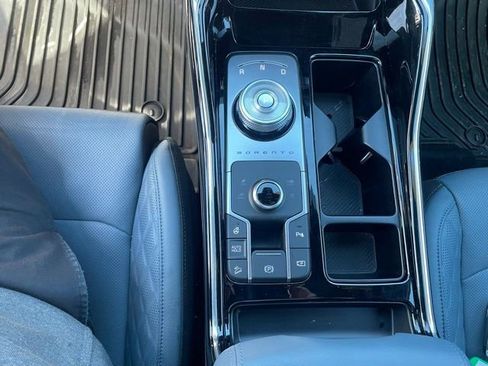 Certified 2025 Kia Sorento SX Prestige image 22