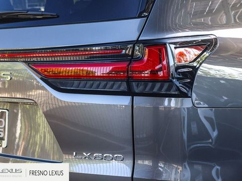 New 2026 Lexus LX 600 4WD w/ Luxury Package image 7