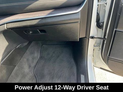 Certified 2021 Jeep Grand Cherokee L Overland w/ Luxury Tech Group IV AWD/4WD image 14