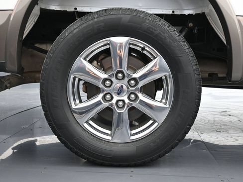 Used 2018 Ford F150 Lariat w/ Equipment Group 502A Luxury RWD image 18