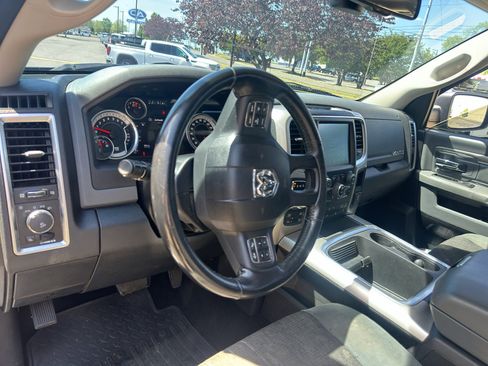 Used 2016 RAM 1500 Big Horn image 18