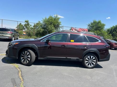Used 2023 Subaru Outback Limited AWD/4WD image 14