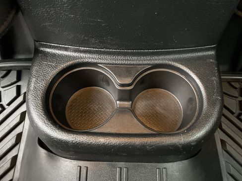 Used 2017 Jeep Wrangler Unlimited Sport w/ Quick Order Package 24S image 28