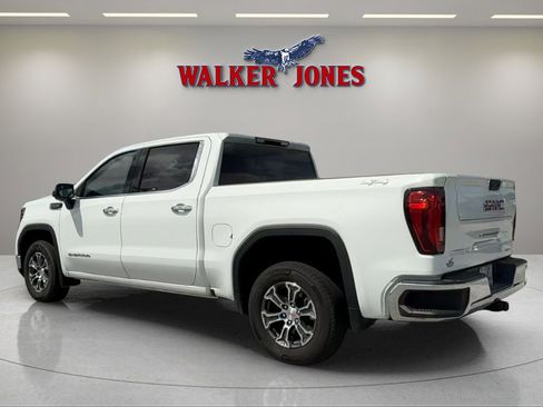 Used 2025 GMC Sierra 1500 SLT image 5