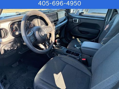 Used 2024 Jeep Wrangler Sport S image 8