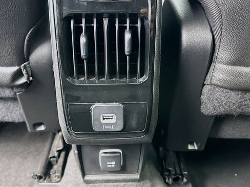 Used 2022 Jeep Compass Latitude image 16