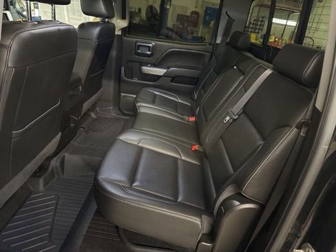 Used 2018 Chevrolet Silverado 1500 LTZ Z71 w/ LTZ Plus Package AWD/4WD image 21