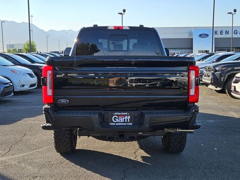 Used 2026 Ford F350 Platinum w/ Tremor Off-Road Package AWD/4WD image 7
