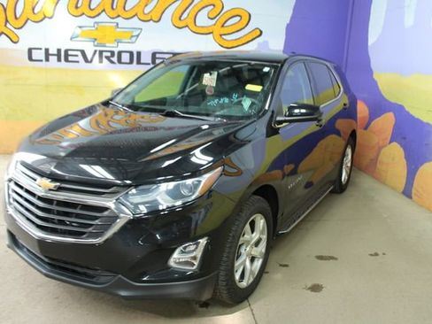 Used 2018 Chevrolet Equinox LT image 4