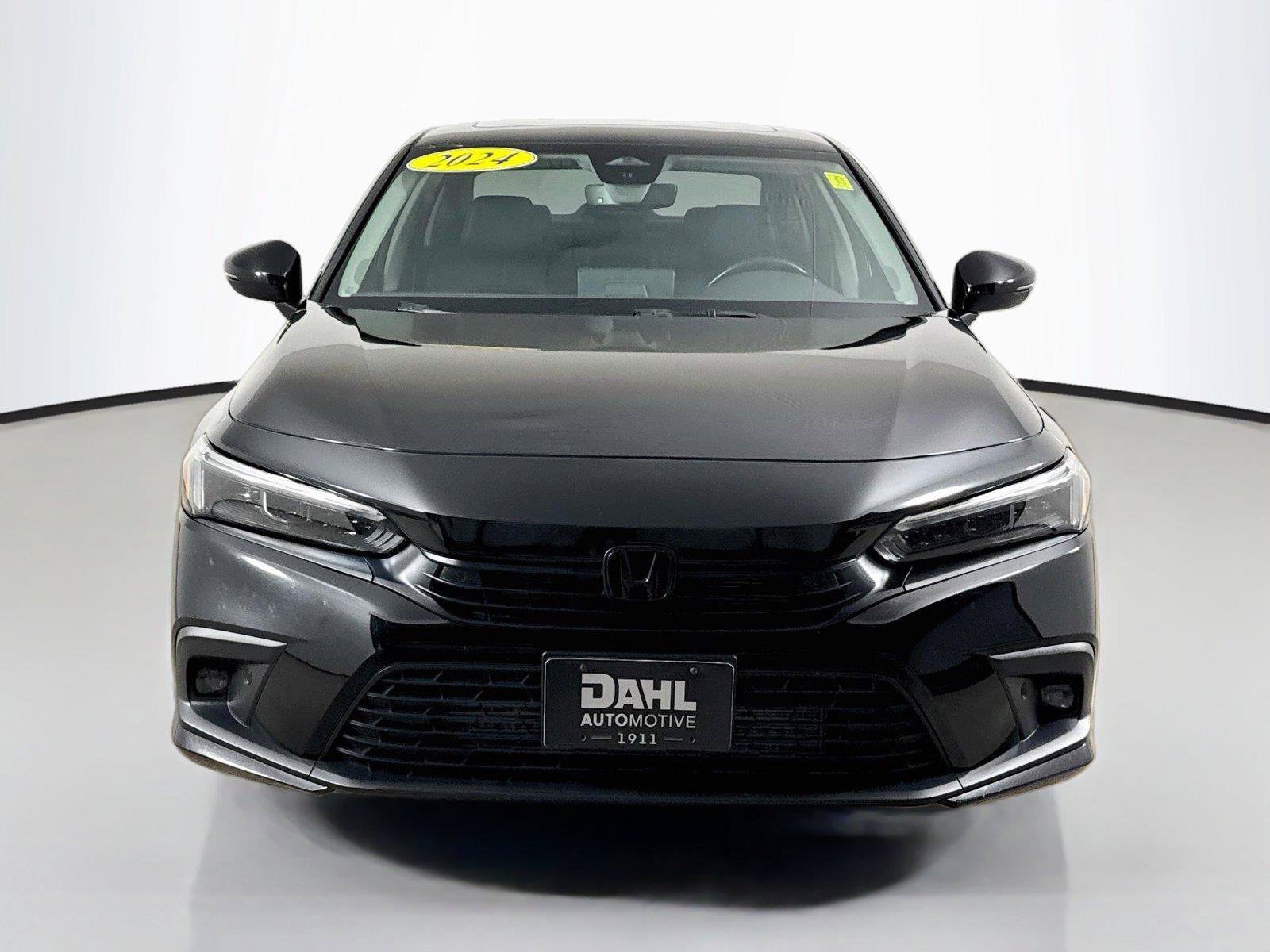 Certified 2024 Honda Civic Touring image 3