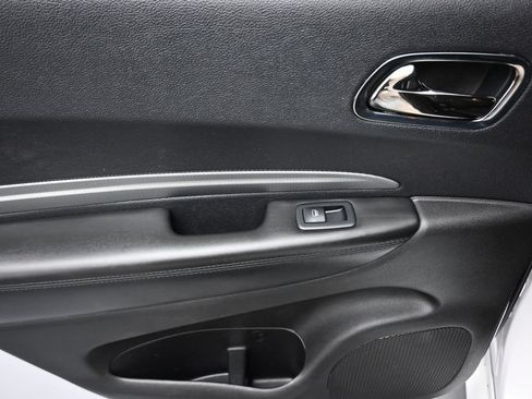 Used 2019 Dodge Durango GT RWD image 29