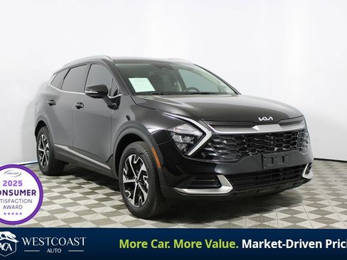 Used 2023 Kia Sportage EX image 1