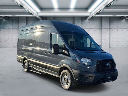Used 2021 Ford Transit 250 148 High Roof Extended w/ Parcel Delivery Package image 2