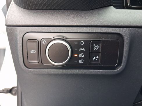 Used 2025 Ford Mustang Coupe image 20