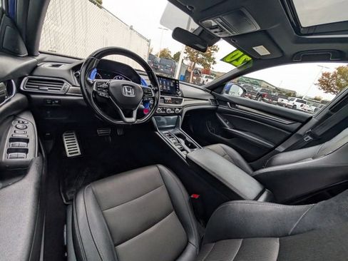 Used 2020 Honda Accord Sport image 6