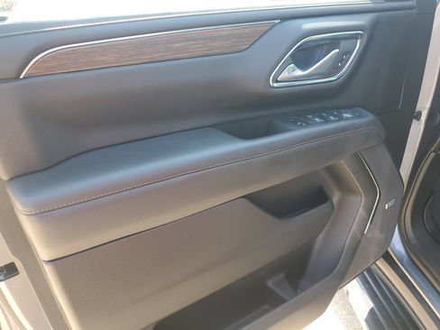 Used 2022 Chevrolet Tahoe High Country AWD/4WD image 29