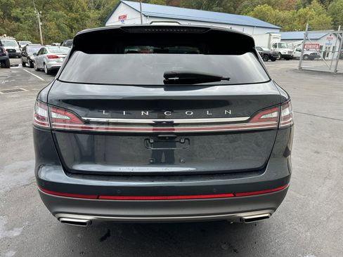 Used 2022 Lincoln Nautilus Reserve image 7