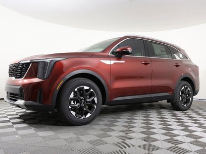 New 2025 Kia Sorento S w/ Panoramic Sunroof Package