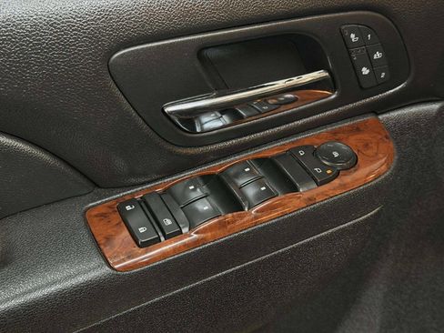 Used 2011 Chevrolet Silverado 3500 LTZ w/ LTZ Plus Package image 10