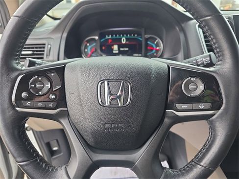 Used 2021 Honda Pilot Touring image 21
