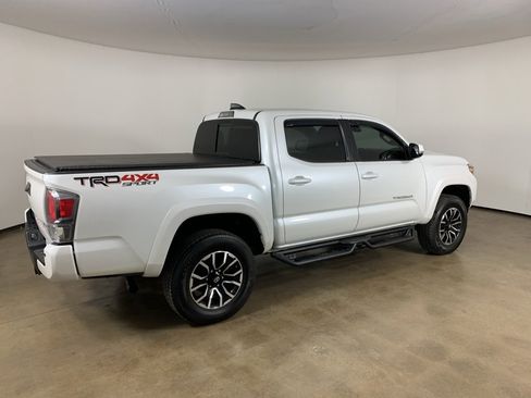 Used 2021 Toyota Tacoma TRD Sport w/ TRD Premium Sport Package image 9