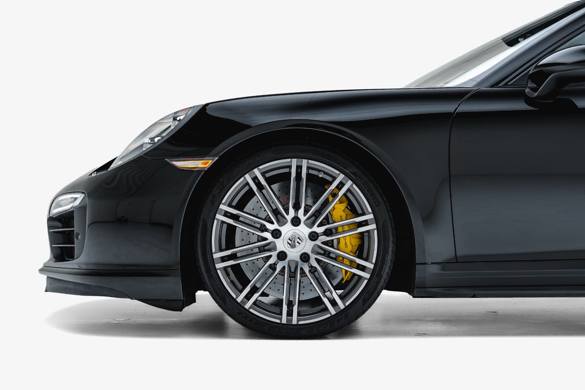 Used 2014 Porsche 911 Turbo S AWD/4WD image 17