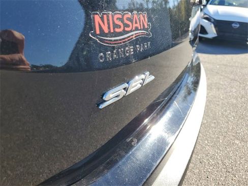 Used 2023 Ford Edge SEL image 7