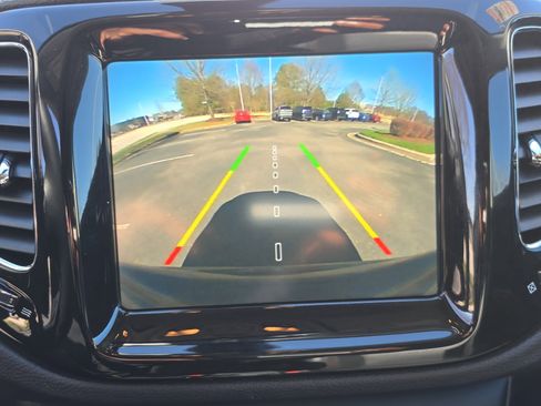 Used 2018 Jeep Compass Limited w/ Safe & Security Group image 24