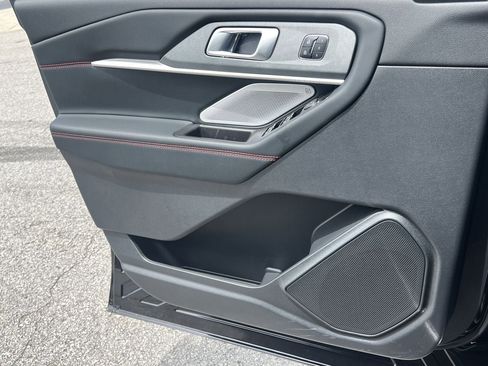New 2026 Ford Explorer ST AWD/4WD image 15