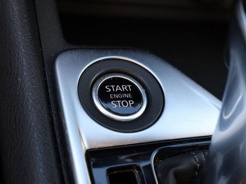 Used 2024 Nissan Sentra SV image 31