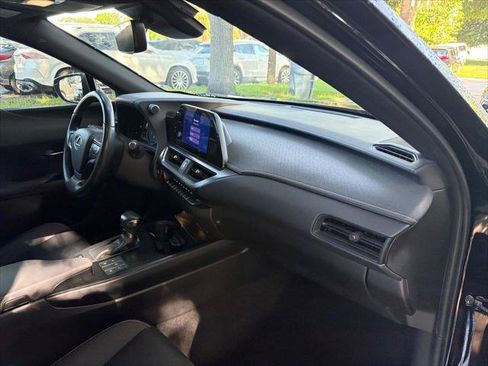 Used 2023 Lexus UX 250h FWD w/ Accessory Package (Z1) image 18