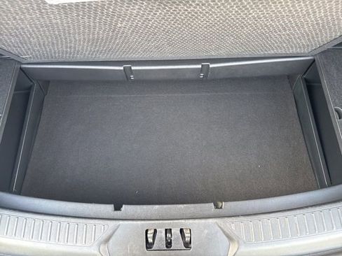 Used 2024 Ford Explorer XLT w/ Equipment Group 202A image 37