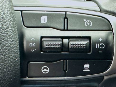 Used 2024 Kia K5 GT w/ GT1 Package image 17