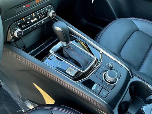 New 2025 MAZDA CX-5 Carbon Edition image 8