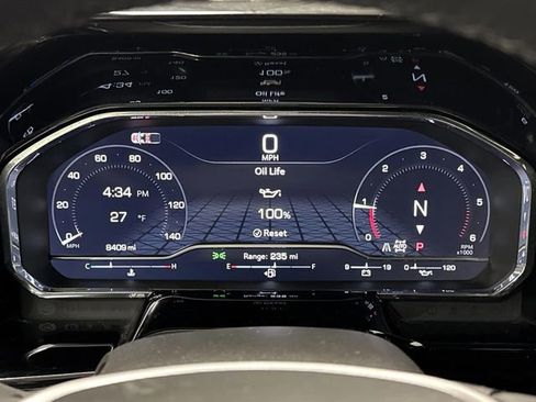 Used 2025 GMC Sierra 1500 Elevation image 17