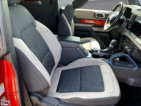 Certified 2023 Ford Bronco Wildtrak image 30