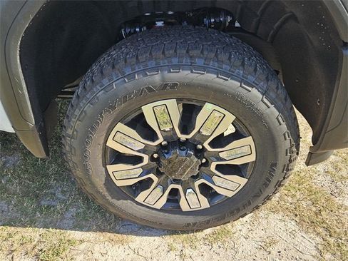 New 2026 GMC Sierra 3500 Denali image 16