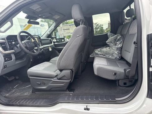 New 2026 Ford F250 XLT w/ 360-Degree Camera Package AWD/4WD image 5