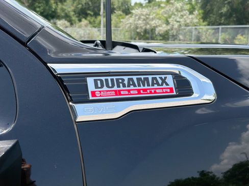 Used 2023 GMC Sierra 2500 Denali w/ Denali Ultimate Package AWD/4WD image 45