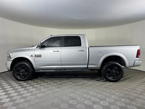 Used 2017 RAM 2500 Laramie w/ Sport Appearance Group image 9
