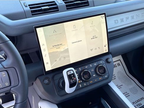 New 2026 Land Rover Defender 110 OCTA image 26