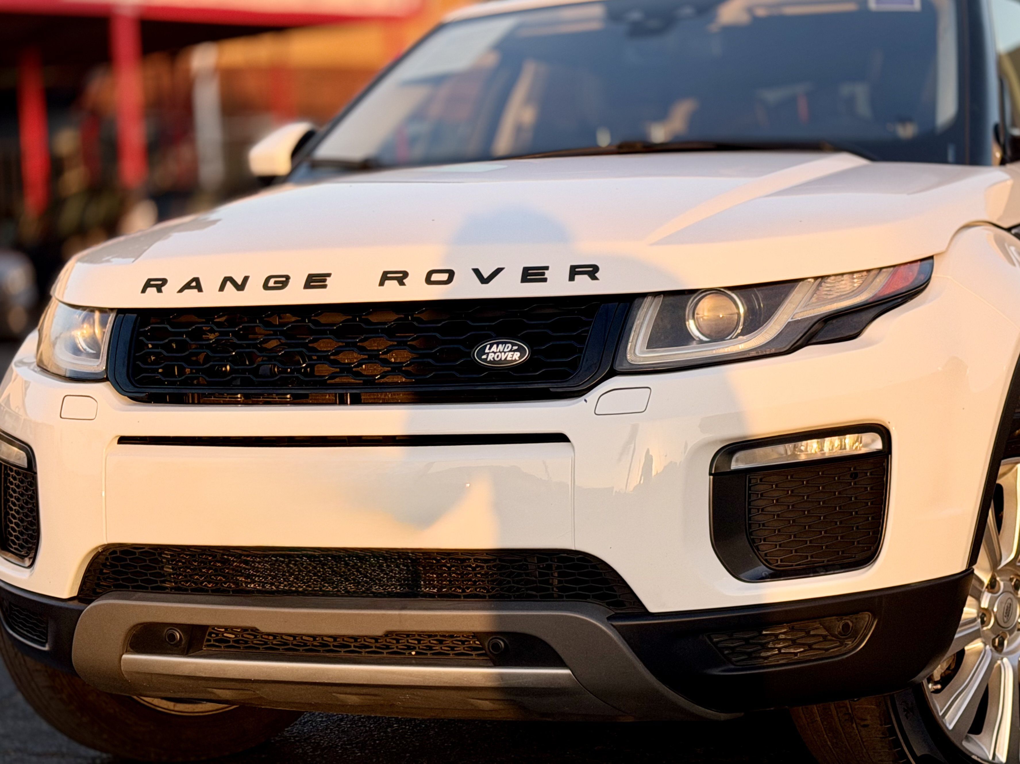 Used 2016 Land Rover Range Rover Evoque HSE AWD/4WD image 7