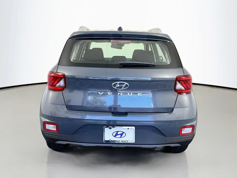 New 2026 Hyundai Venue SEL FWD image 6