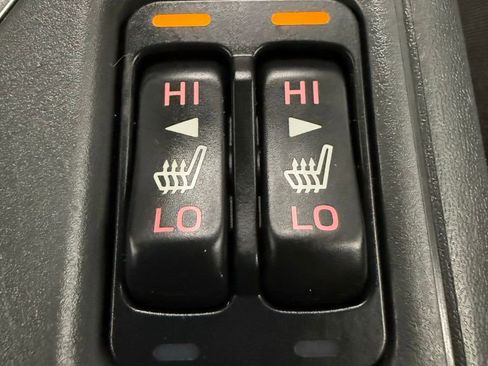 Used 2024 Subaru Crosstrek 2.0i Premium image 24