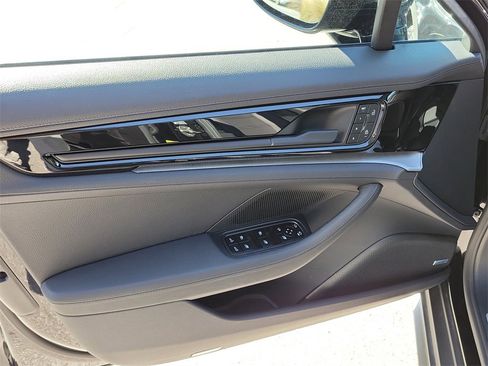 Certified 2024 Porsche Panamera 4 image 24