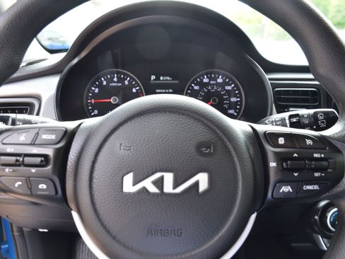 Used 2023 Kia Rio S w/ Technology Package image 8